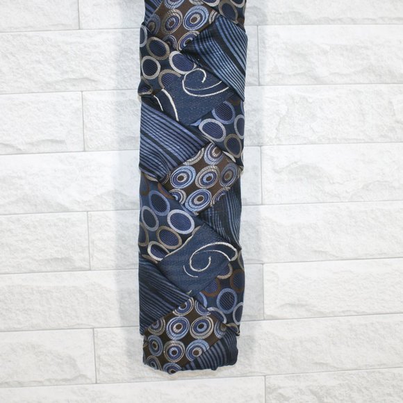 HAND CRAFTED Candy Cane Christmas Wall Art Wreath Decor Upcycled Neckties Blue - Picture 4 of 10